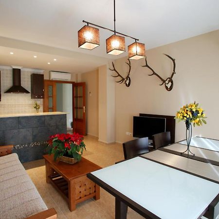 Apartamentos Hotel 77 Ayora Eksteriør bilde